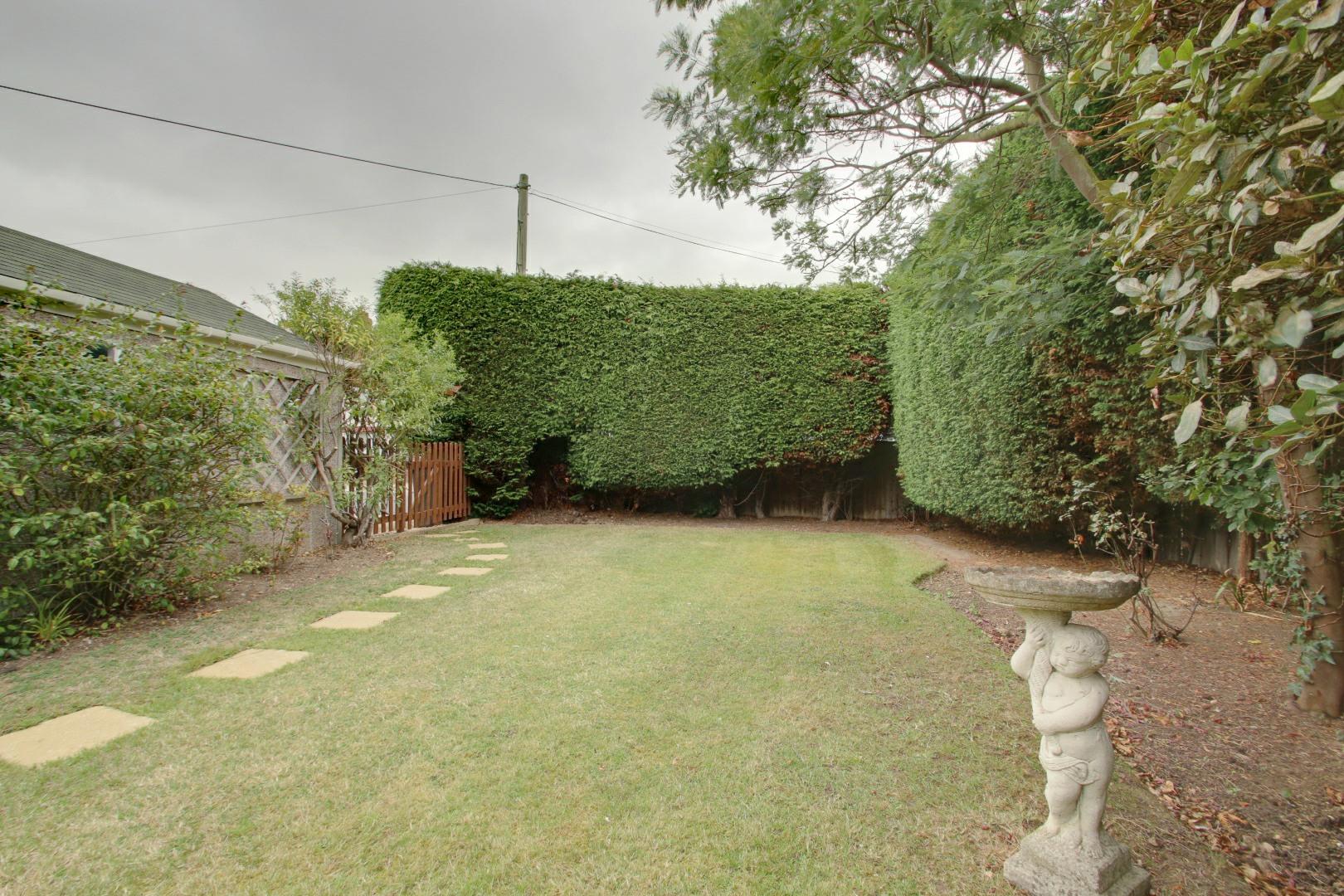 Holland Road, ClactonOnSea Scott Sheen & Partners Ltd